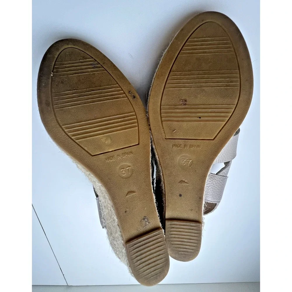 Kanna Taupe Leather Espadrilles Sandals Size 37,  US 7